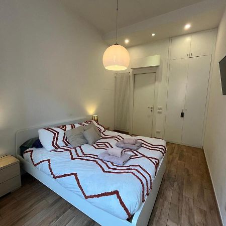 La Dolce Vita - Luxury Colosseum Boutique Apartment روما المظهر الخارجي الصورة